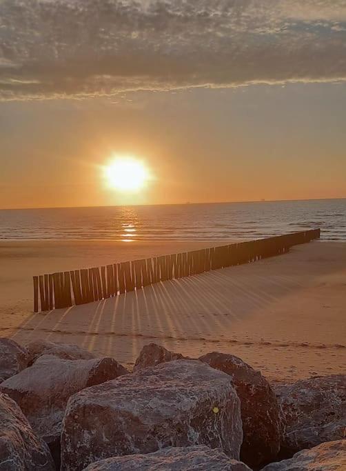 Le Clemenceau Appart-Calais Nord-Balcon-Plage Екстер'єр фото